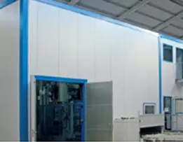 Quelles sont les fonctions du système de porte à distance électrique pour la machine à briques?